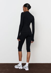 LA MANIA SHERYL - Hosszú ujjú felső - black