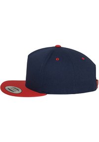 Flexfit Kšiltovka - nvy/red