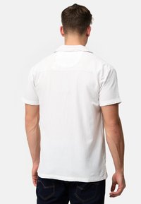 INDICODE JEANS KURZARM RYCROFT - Majica - offwhite