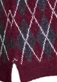 Pletený svetr s argyle vzorem obsahující burgundské, šedé a bílé diamnty, texturovaný vlněný materiál a pružný lem.