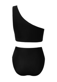 Zwarte twee-delige badpak met een top met één schouder en een hoog uitgesneden broekje, gemaakt van een gladde stof met een gelijkmatige textuur.
