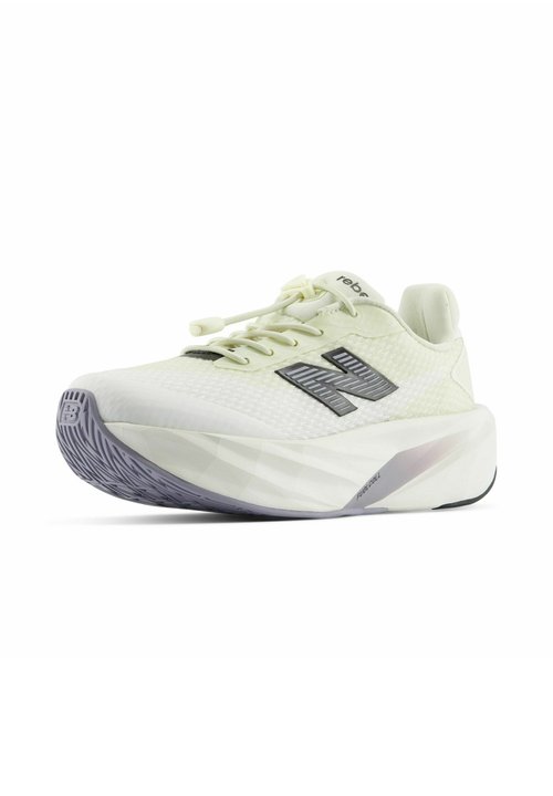 New Balance FuelCell Rebel Bungee Lace Little Kid 'Pistachio Butter' — foto 5