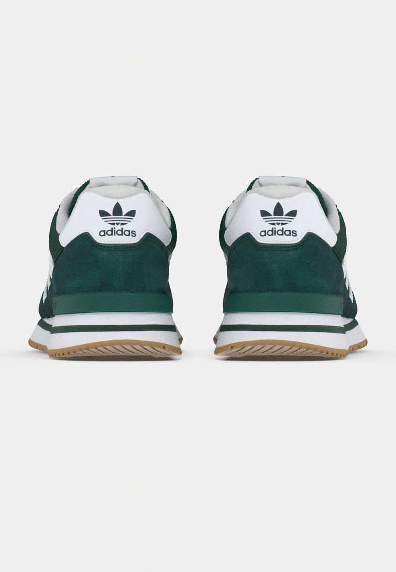 adidas Originals ZX 500 RS UNISEX - Trainers - collegiate green/footwear  white/aurora ivy/green - Zalando.ie
