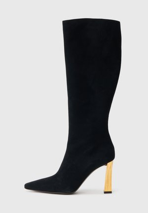 High heeled boots - black