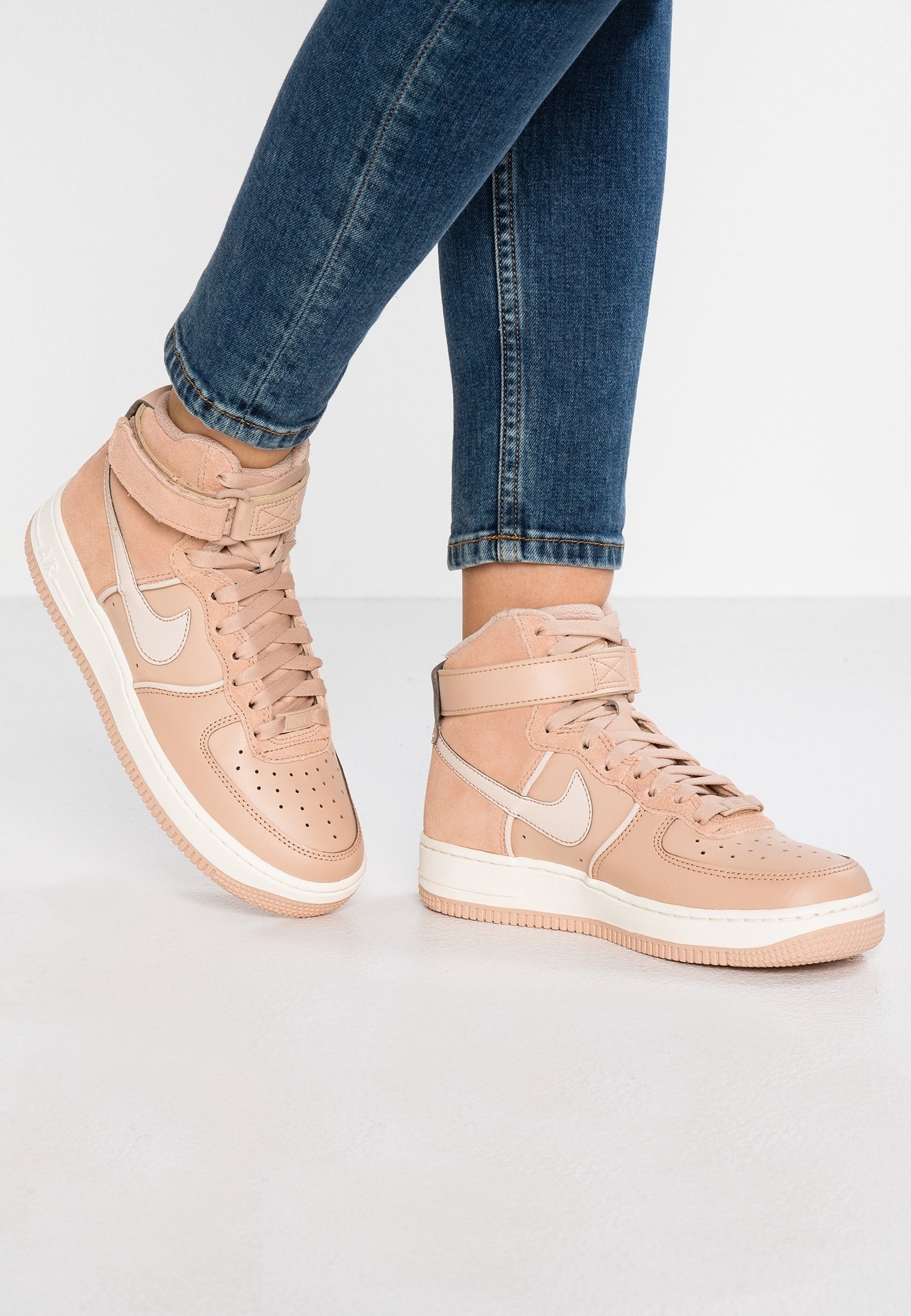 nude nike hightops
