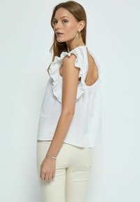 Desires MATINE FRILL SLEEVE - Bluza - white