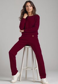 Vivisence HOMEWEAR SET - Tuta - maroon