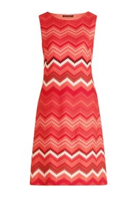 Czerwona sukienka bez rękawów z wzorem w zygzaki w odcieniach czerwieni, bieli i czerni. Wykonana z teksturowanej tkaniny, ma okrągły dekolt.