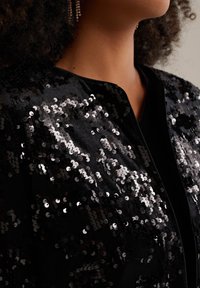 WE Fashion Lehká bunda - black