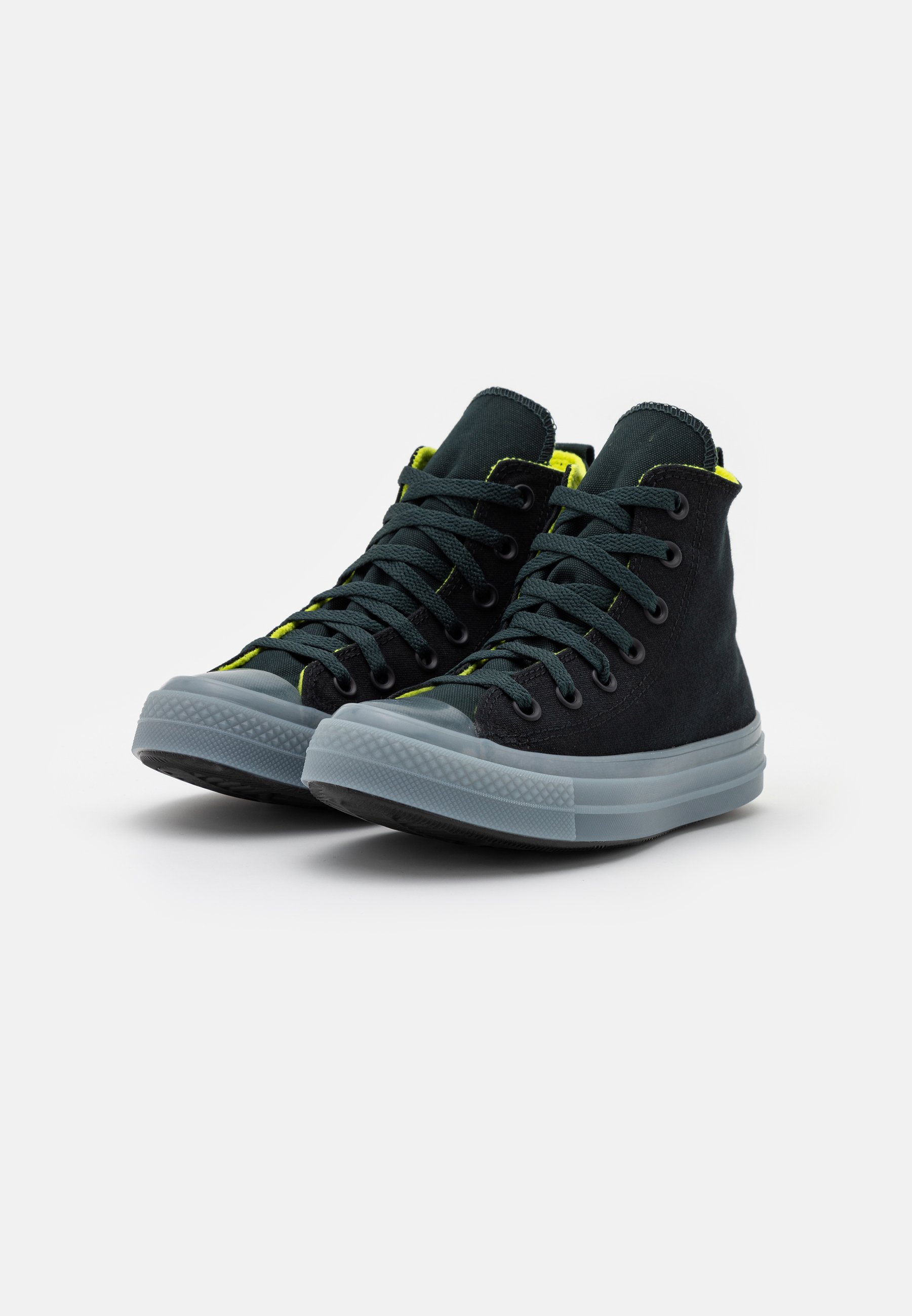 converse lined high tops
