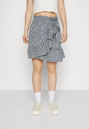 ONLY Petite ONLOLIVIA WRAP SKIRT - Φούστα παρεό - blue mirage