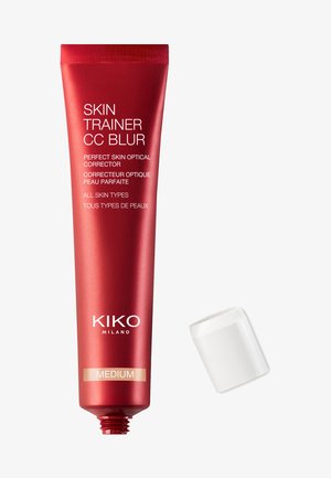 SKIN TRAINER CC BLUR - Concealer - 02 medium