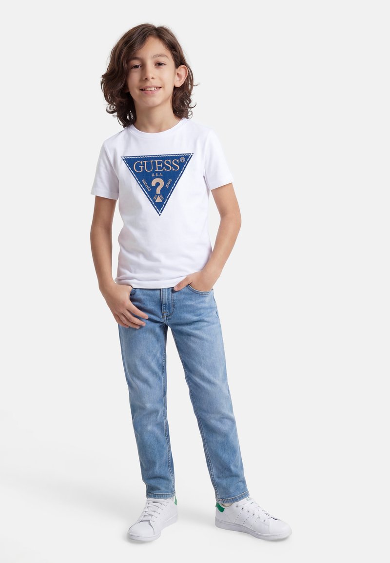 Guess JUNIOR - Μπλουζάκι με στάμπα - pure white