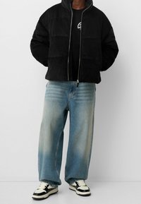 Bershka Vinterjacka - black