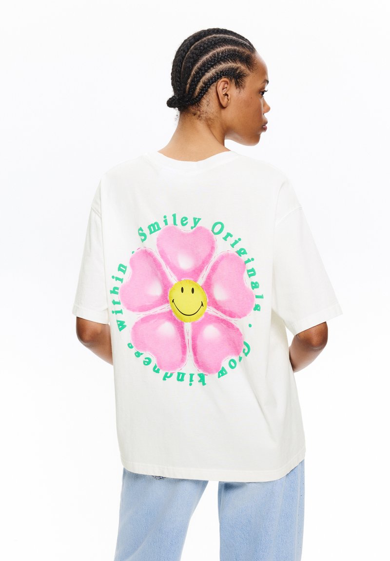 PULL&BEAR - SMILEY ORIGINALS - T-shirt imprimé - white, Agrandir