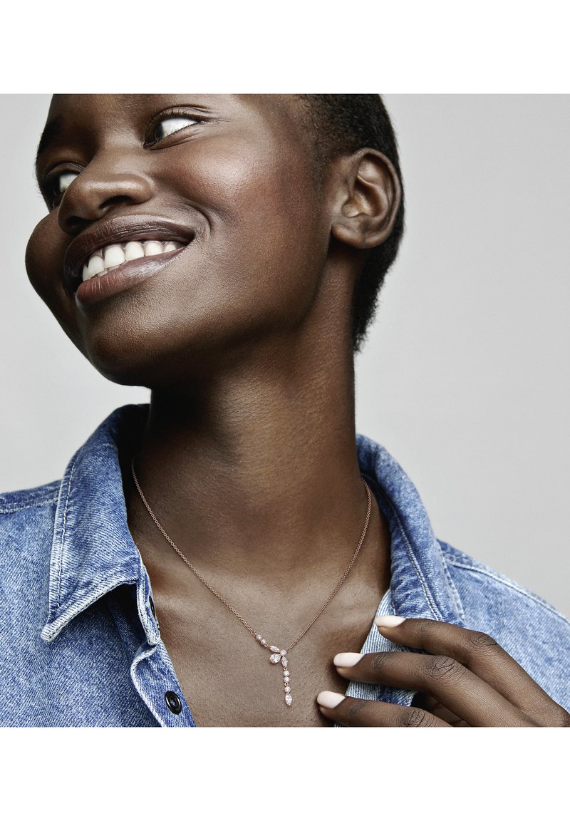 Pandora SPARKLING HERBARIUM CLUSTER DROP  - Náhrdelník - rose gold plated