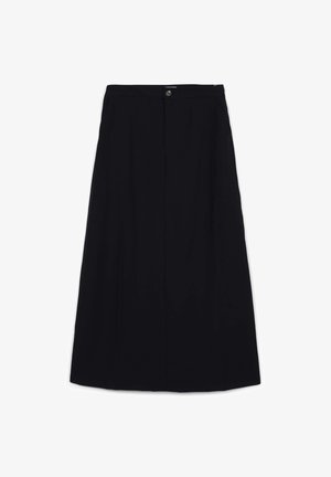 Schwarze Midi-Rock aus glattem Stoff, mit einer vorderen Knopfverschluss, flachem Bund und mittigem Faltenwurf für zusätzliche Beweglichkeit der Silhouette.