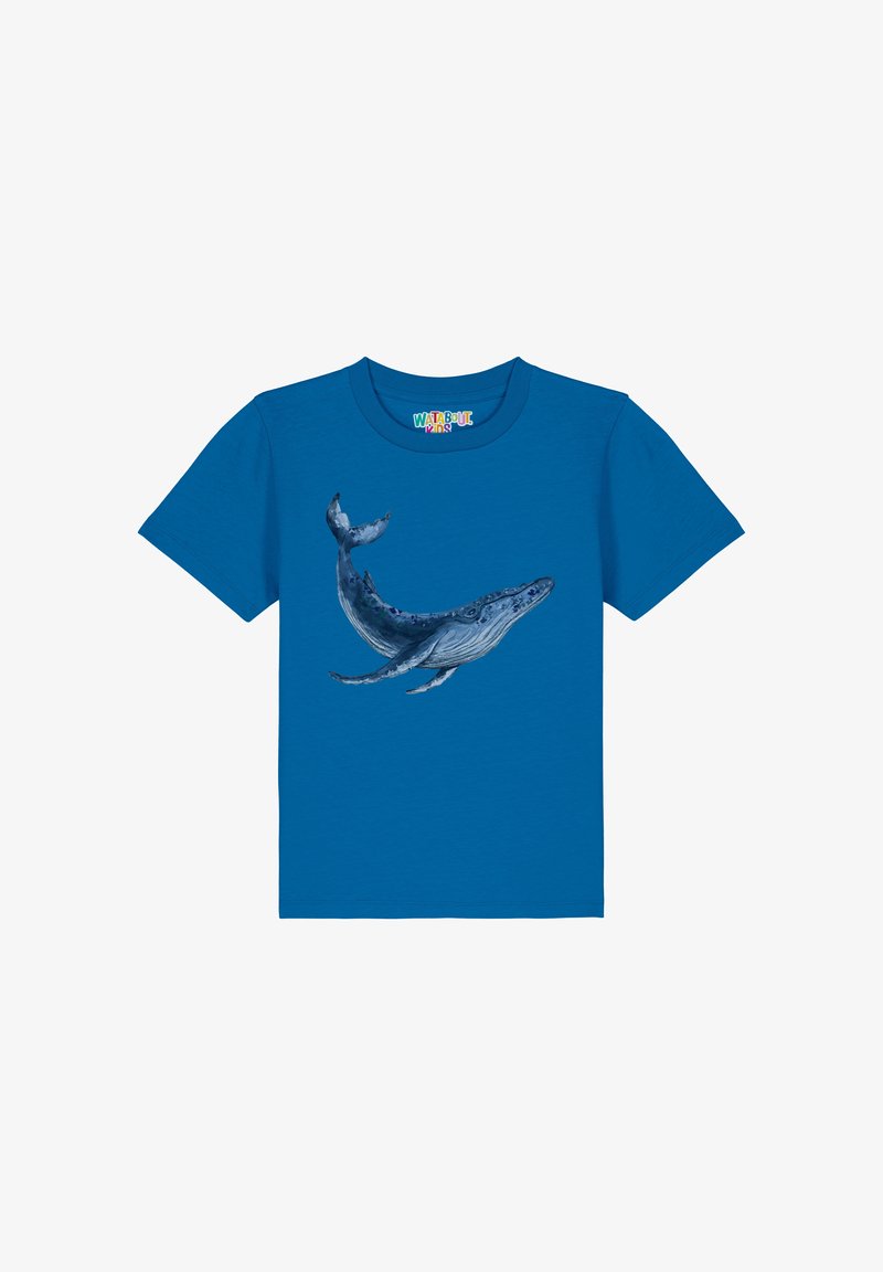 T-shirt en coton bleu avec une illustration de baleine. Manches courtes, col rond, avec une texture lisse et un design graphique détaillé.