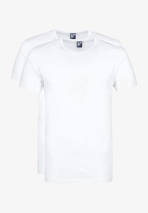 White crew neck T-shirts in a pack of two. Made of cotton, featuring short sleeves and a smooth, plain texture.