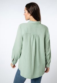 Sublevel Button-down blouse - light green