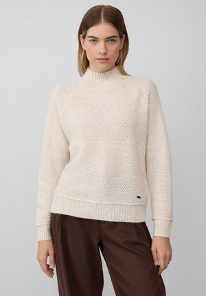 - Sweter