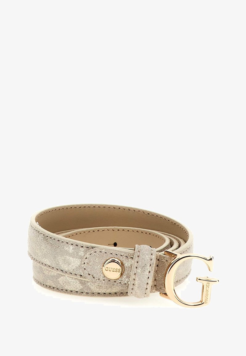Beige velúr öv sima felülettel, arany színű "G" csattal és logózott patent záródással. A felgöngyölített kialakítás dimenziót ad.