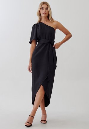 ADDISON  - Vestido largo - black