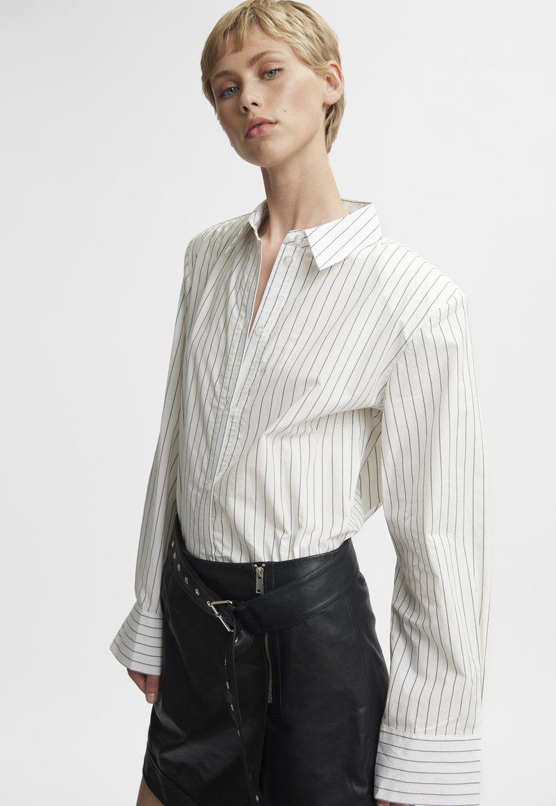 Gestuz CYMAGZ - Camicia - white pinstripe