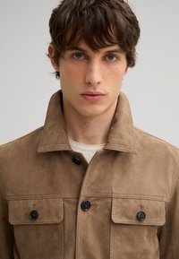 JOOP! RILL - Lederjacke - hellbraun