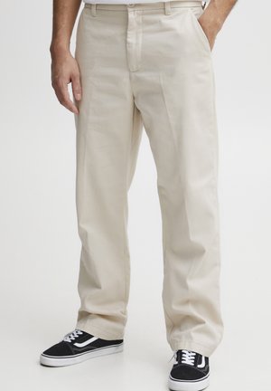 SDALANN CAI PA - Pantalon classique - oatmeal