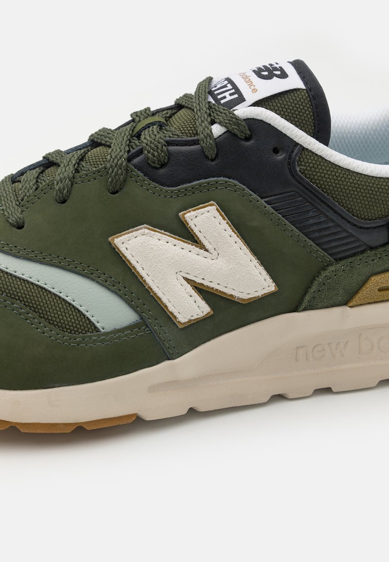 New Balance 997H - Sneaker low - dark green/Mottled olive  