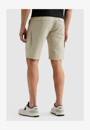 PME Legend, PME LEGEND - CLEARWING REGULAR FIT CARGO SHORTS - . MEN - Shorts - lunar rock