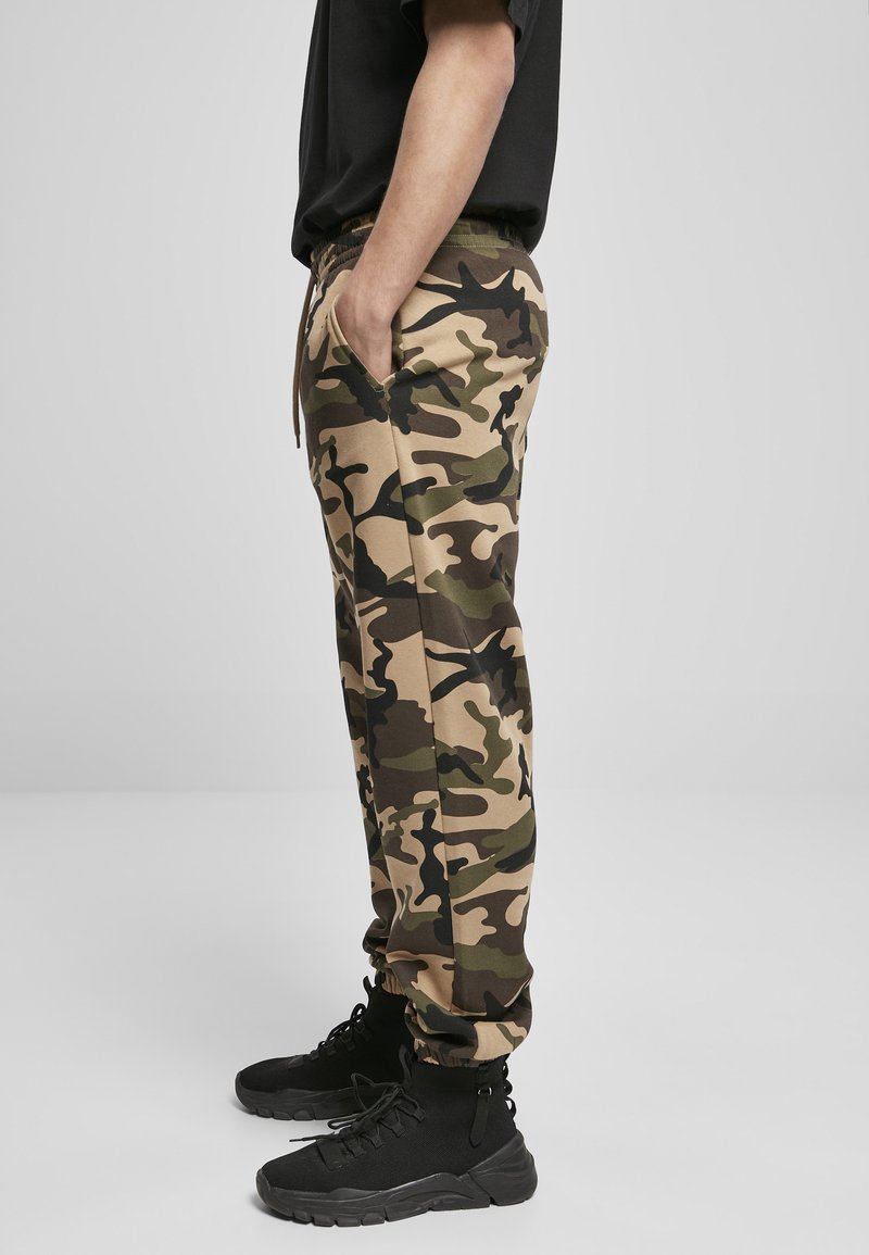 Pantalon De Survêtement Camouflage Coeurs Cimetière Taille L - Occasion Très Bon état