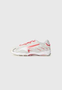 Unselected, light grey/red