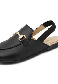 Scarpe slingback in pelle nera con accentuazione in metallo dorato e cinturino elastico. Texture liscia con design aperto sul retro.
