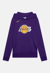 Felpa viola realizzata in morbido tessuto con tasca a marsupio. Presenta un grande logo "Los Angeles Lakers" e un piccolo swoosh Nike giallo.
