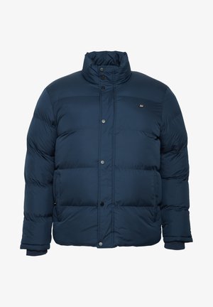 Námořnická modrá péřová bunda s vysokým límcem, uzávěrem na knoflíky a prošívaným designem. Obsahuje elastické manžety a malé logo na hrudi.