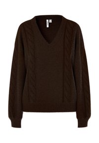 Pull en maille marron foncé à manches longues, col en V et motif torsadé discret sur le devant et les manches.