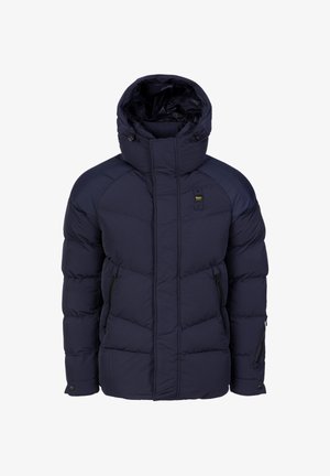 Granatowa kurtka puchowa z wysokim kołnierzem, zapinanymi na zamek kieszeniami bocznymi i poziomymi przeszyciami. Lekki materiał o gładkiej fakturze.