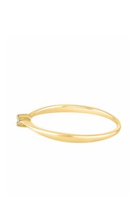 Bransoletka w kolorze złotym o gładkim wykończeniu, z dwoma małymi przezroczystymi kamieniami szlachetnymi przy zapięciu, elegancki design i zaokrąglone krawędzie.