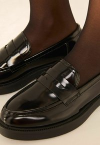 Lipsy Pantofi slip-on - black