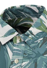 Kurzärmliges Hemd mit Kragen im blau-grünen Blattmuster, mit Knopfvorderseite und weißen Nähakzenten. Glattes Baumwollmaterial.