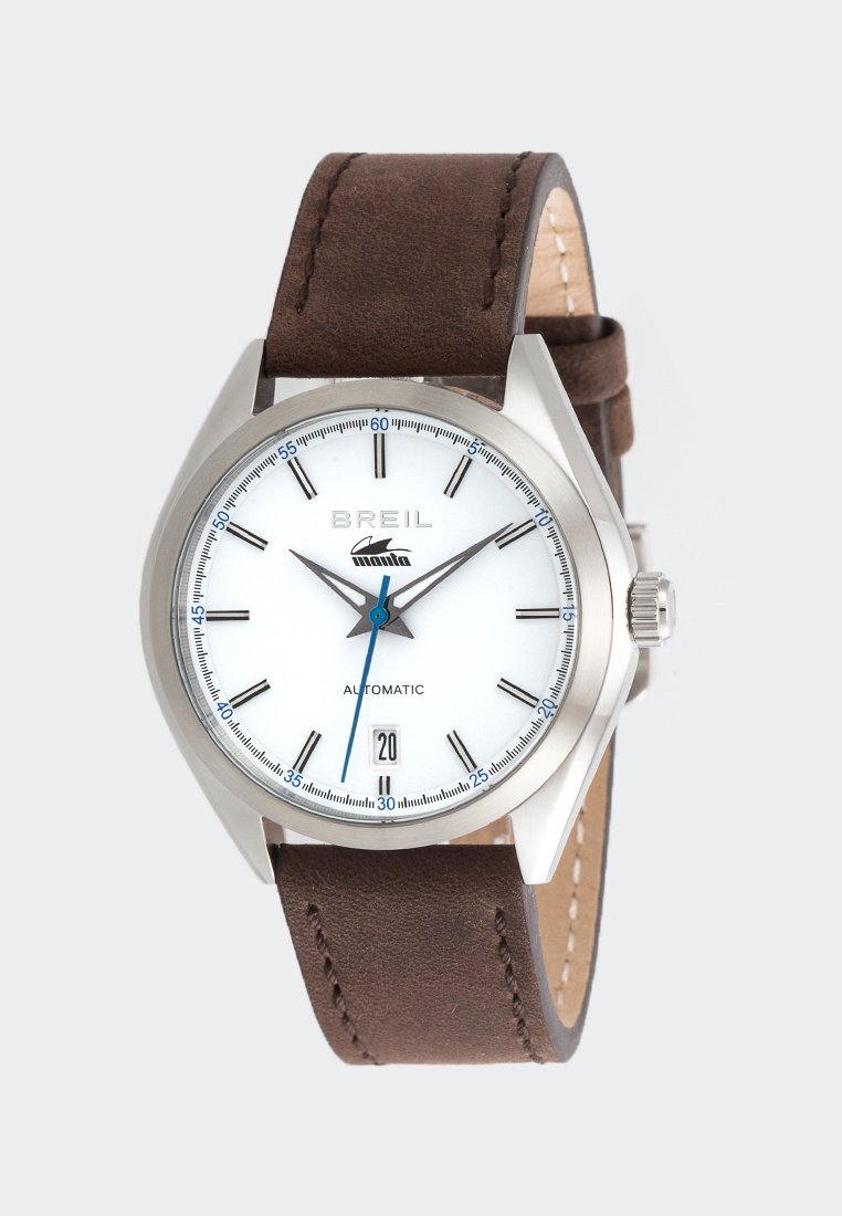 Reloj automático Breil Manta con esfera blanca, marcadores de hora negros, segundero azul, indicador de fecha y correa de cuero marrón.