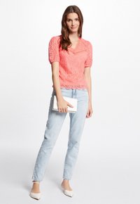 Morgan Blouse - corail