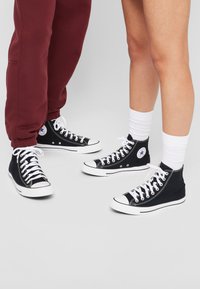 Converse Höga sneakers - black