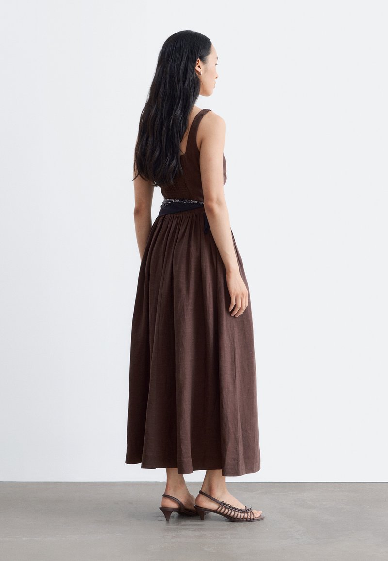 & other stories brown dress & OTHER STORIES FIT-AND-FLARE MIDI - Maxi dress Colour:plum making it perfect for Scarlett Mini Cut Out Dress Veronica Beard Mackey Gingham