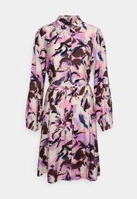 Knopfhemdkleid mit einer Mischung aus pinken, braunen und lila abstrakten Mustern, langen Ärmeln und einem taillierten Gürtel.