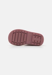 Playshoes MIT FUTTER UNISEX - Velingtonai - rosa