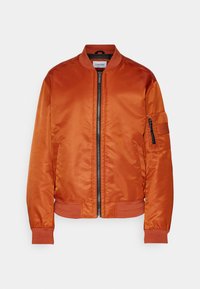 HERO  - Bomberjacks - terracotta rust