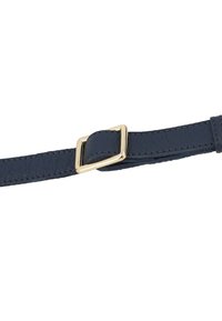 Cintura in pelle blu navy con una superficie liscia, caratterizzata da una fibbia rettangolare dorata e cuciture tono su tono lungo i bordi.